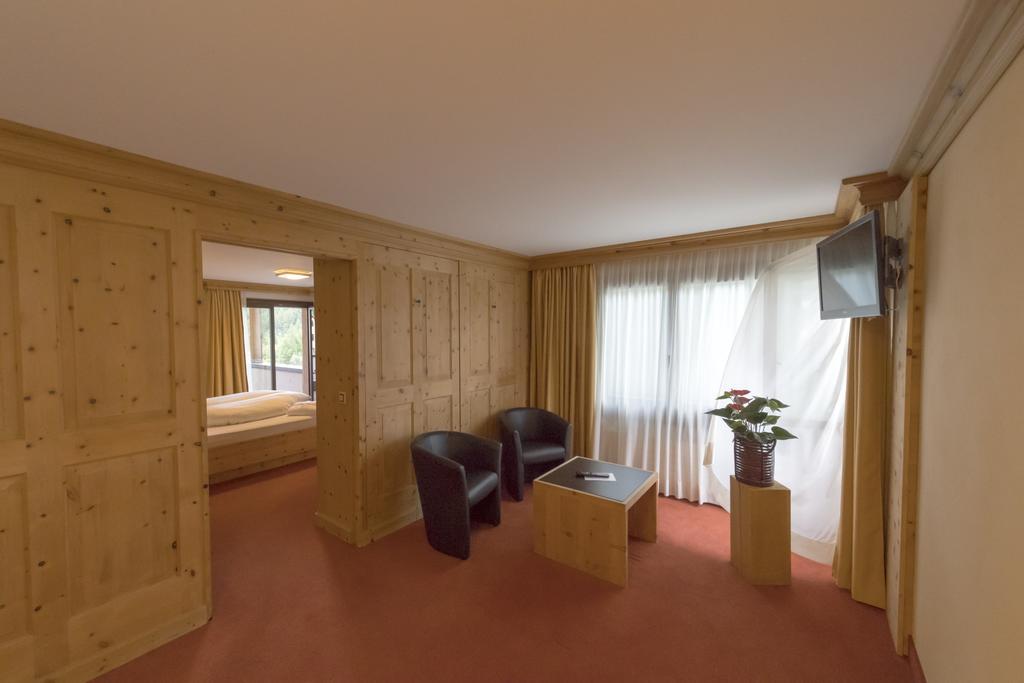 Hotel Palue Понтрезина Экстерьер фото